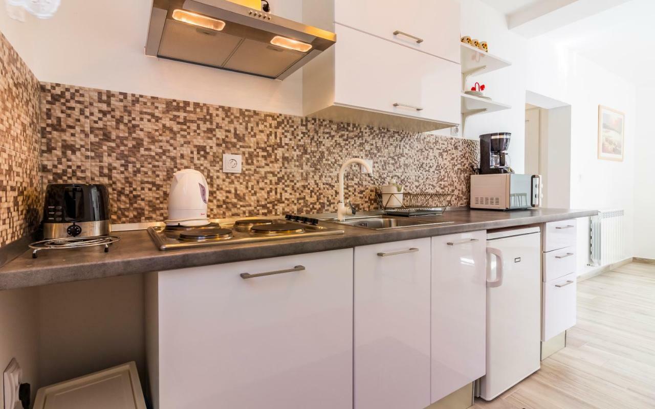 Apartment Mika Pula Buitenkant foto